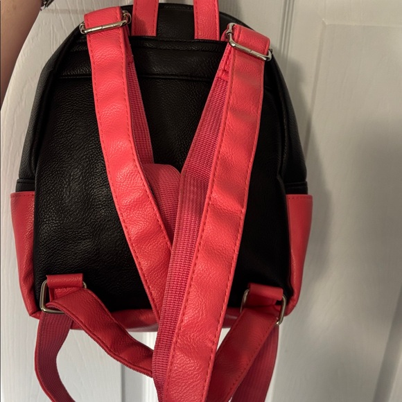 Hunter x Hunter black and pink anime backpack - Picture 4 of 7